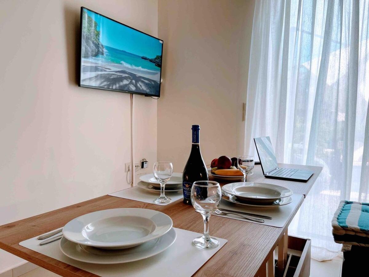 Annamaria Sea Side View Studio- 25M From The Beac ปลาเกียส ภายนอก รูปภาพ